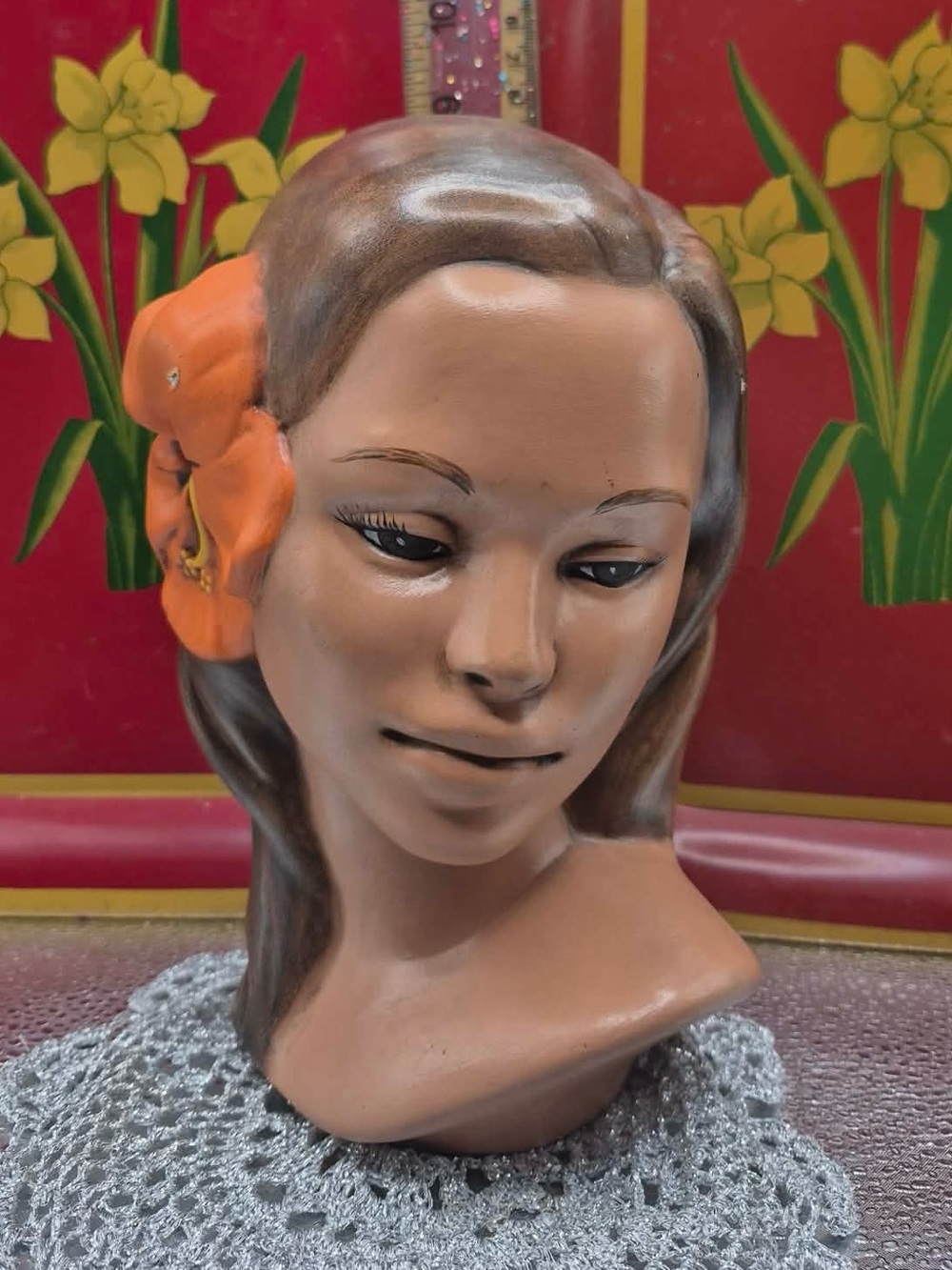 Beautiful Hawaiian Polynesian Hula Woman Statue - Vintage Chalkware Bust MARWAL - Picture 5 of 11